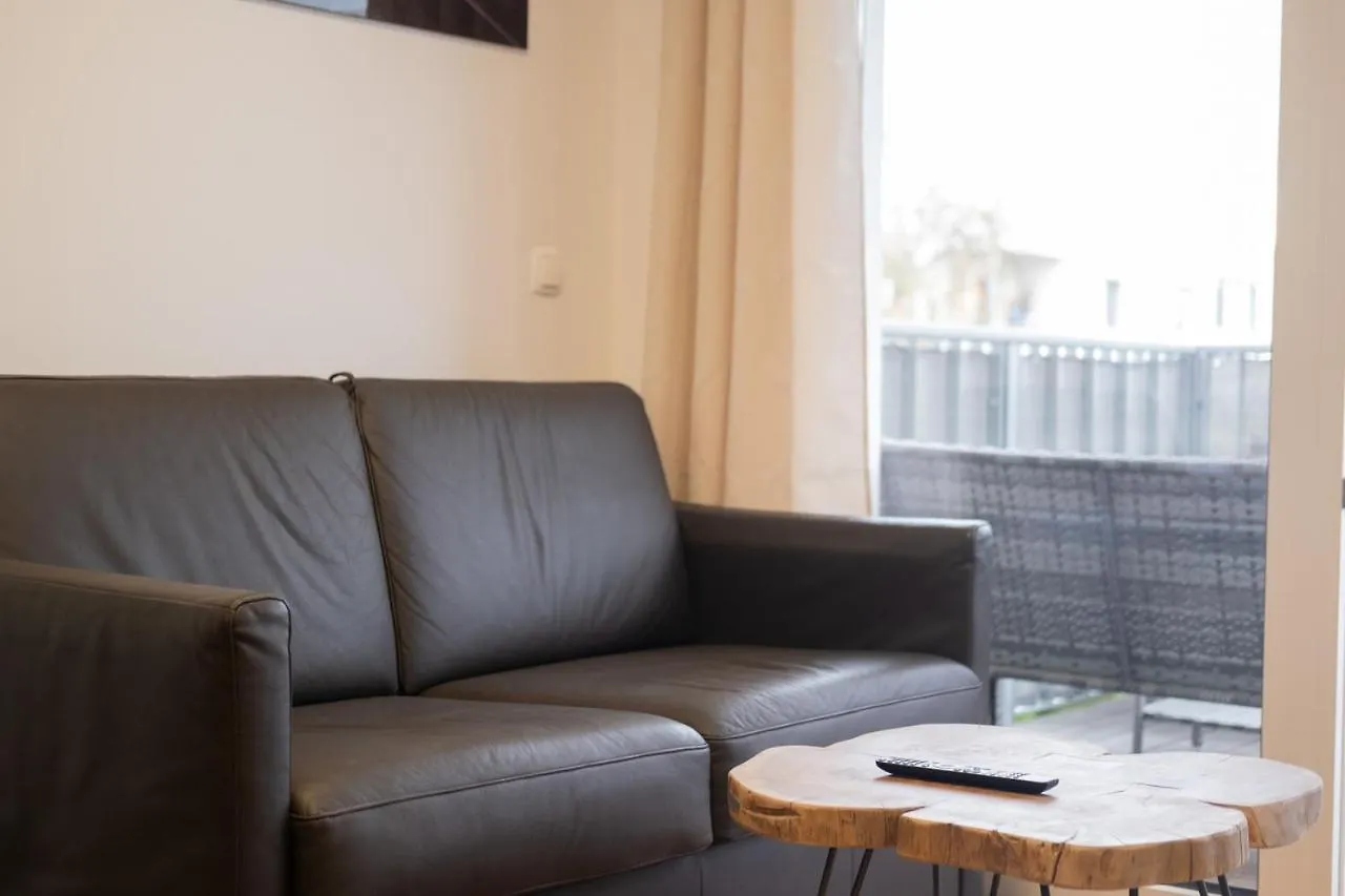 Modern Apartment W/ Cozy Balcony Near City Center فيينا